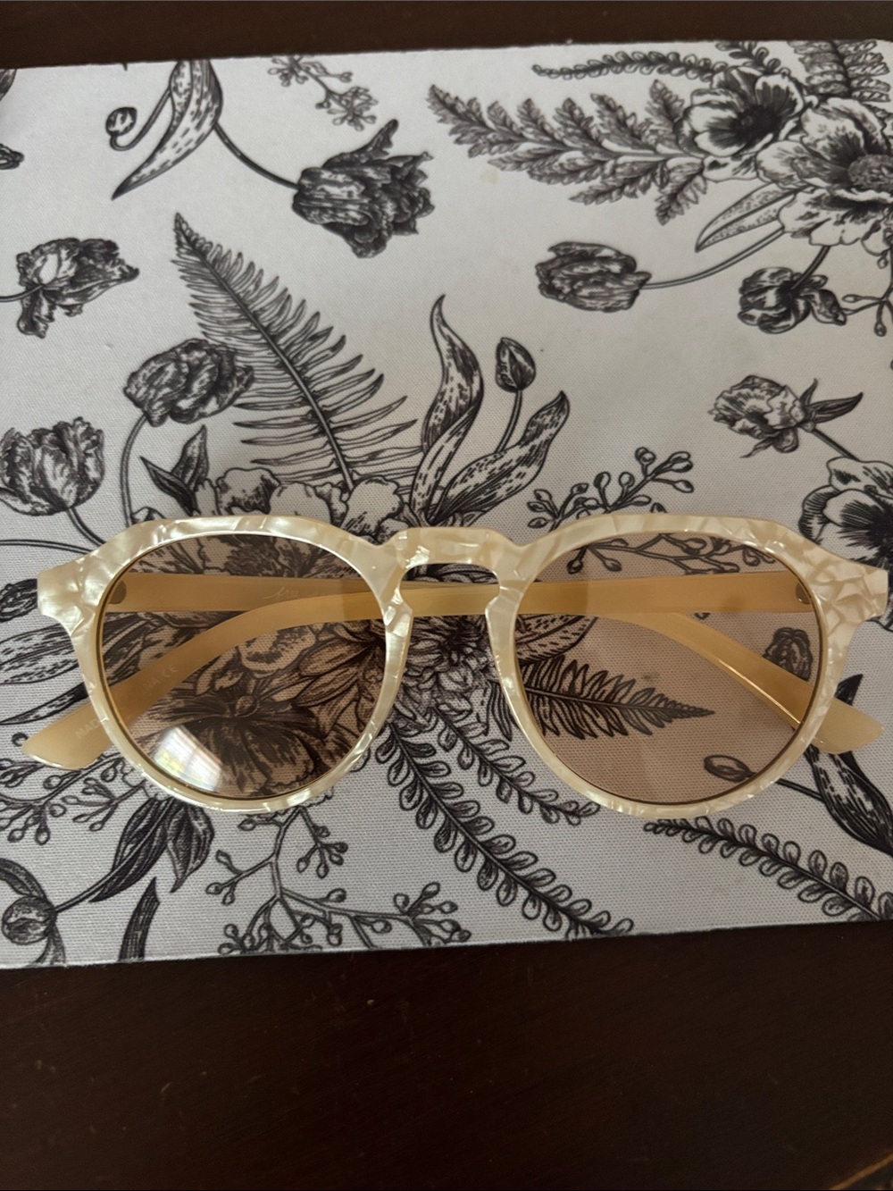 Free People Pearly Frame Sunnies NWOT